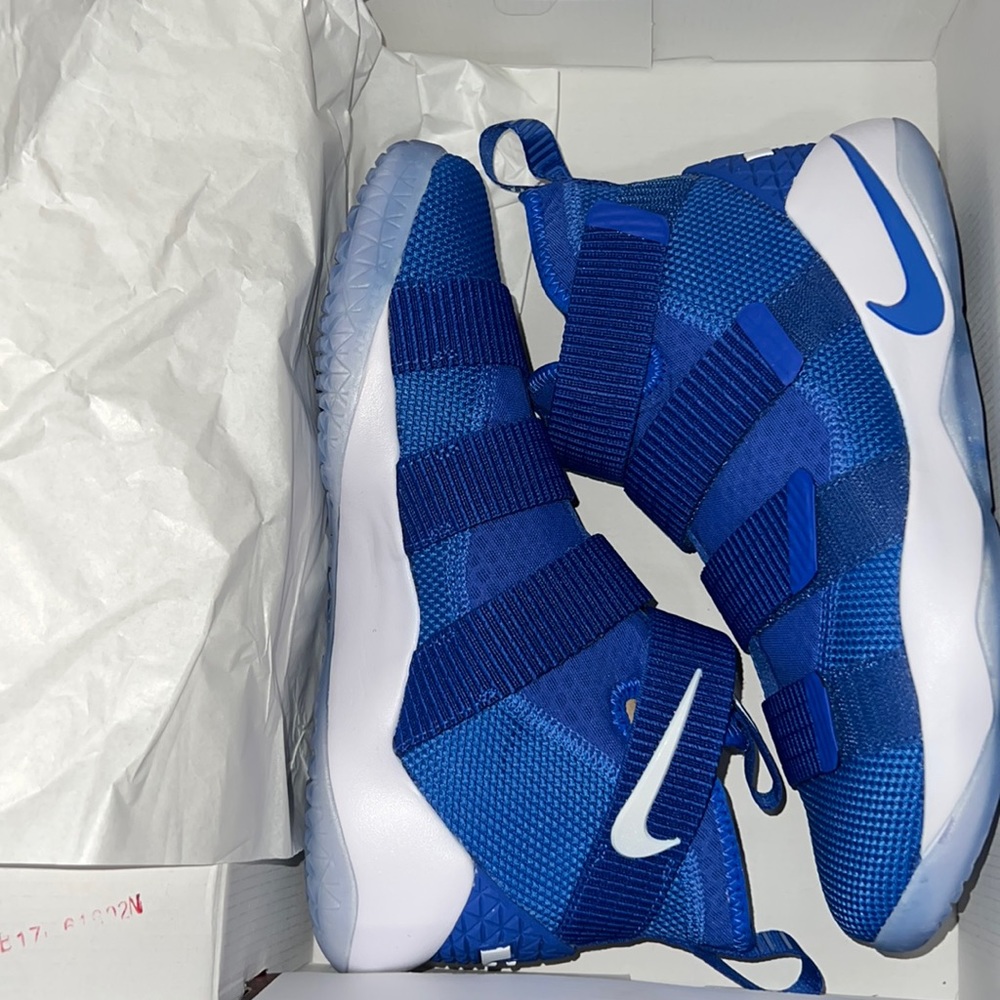 Brand New! Basketball Shoes - Lebron Solider XI TB Promo